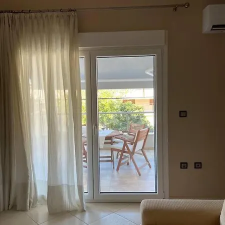  καινούργιο διαμέρισμα με θέα θάλασσα Nea Iraklia